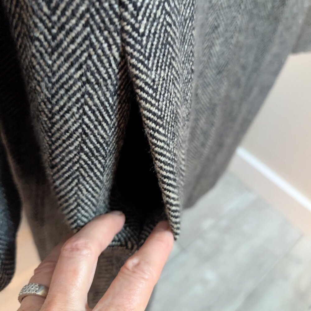 BR Herringbone Wool Italian Shearling Collar Coat XL Y2K Heritage Old Money EUC - Picture 10 of 17